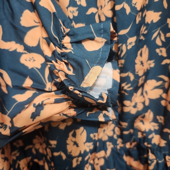 Umgee Women's Floral Mini Dress Size S Green And Orange Long Sleevs - Picture 6 of 7